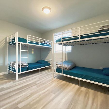 Modern Hostel Los Angeles Exterior photo