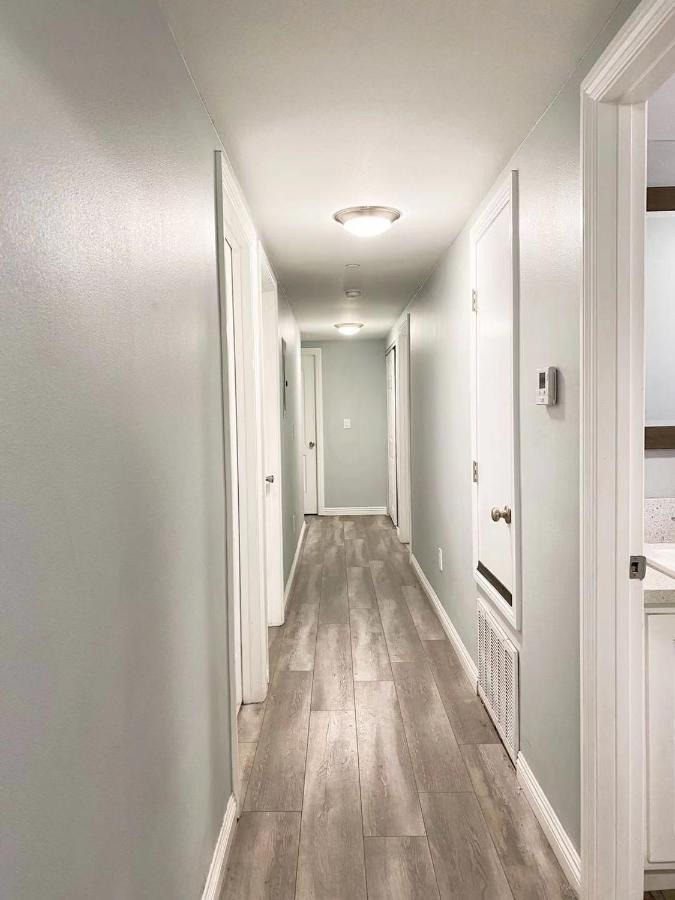 Modern Hostel Los Angeles Exterior photo